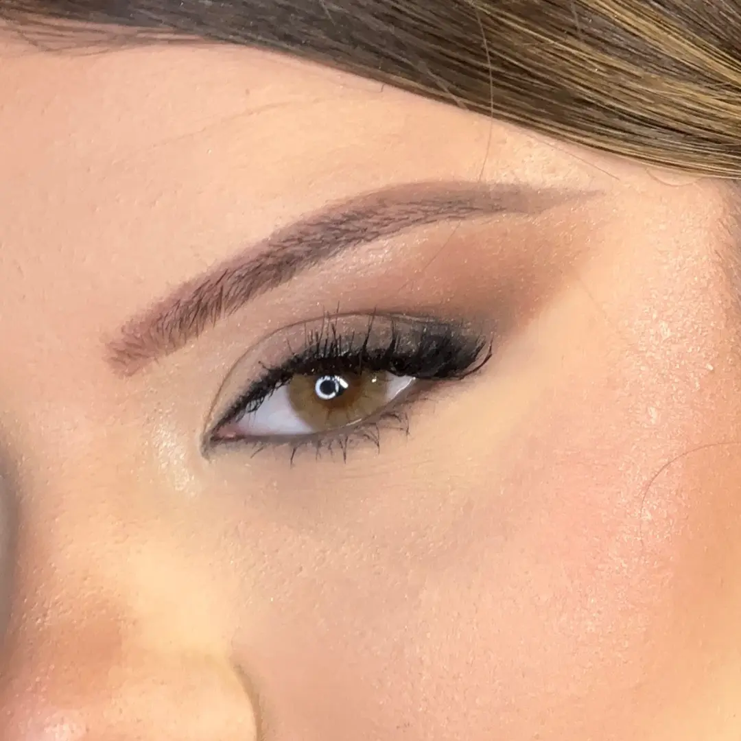 עדשות צבע Ochre