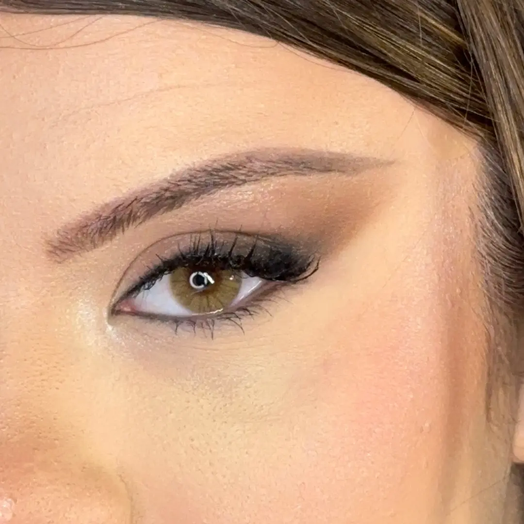 עדשות צבע Hazel